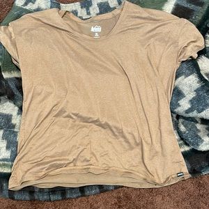 REI-super Soft Women’s Sahara T-Shirt
